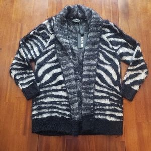 NWT Oliver Black & White Zebra Fuzzy Cardigan
